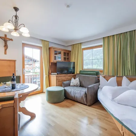 Severin Apartment *