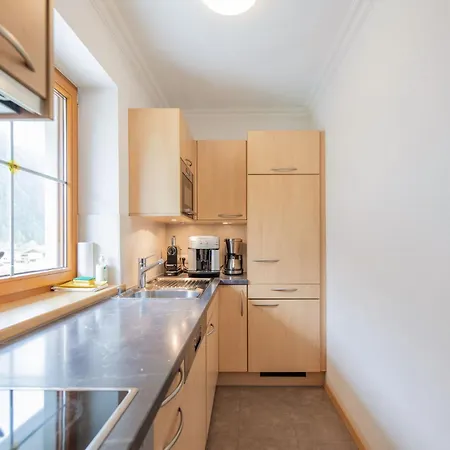 Severin Apartment *