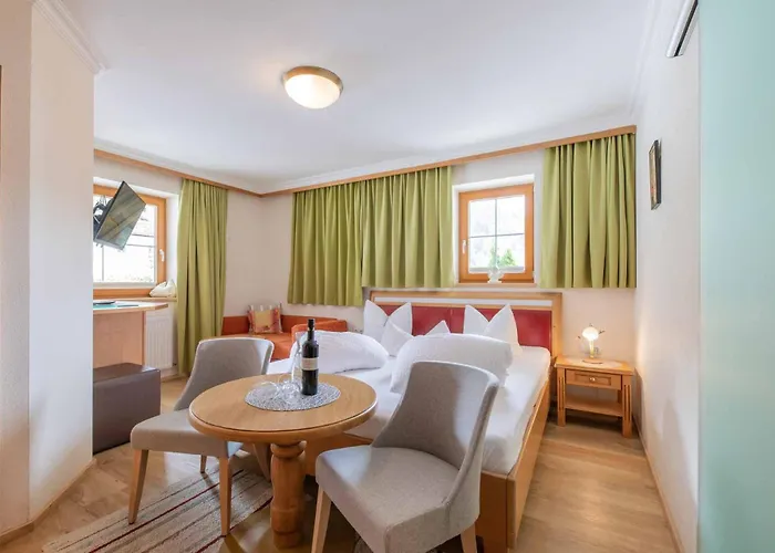 瑟威因乡村别墅酒店 *